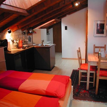 Haus Arbgrat Apartment Zermatt Ruang foto
